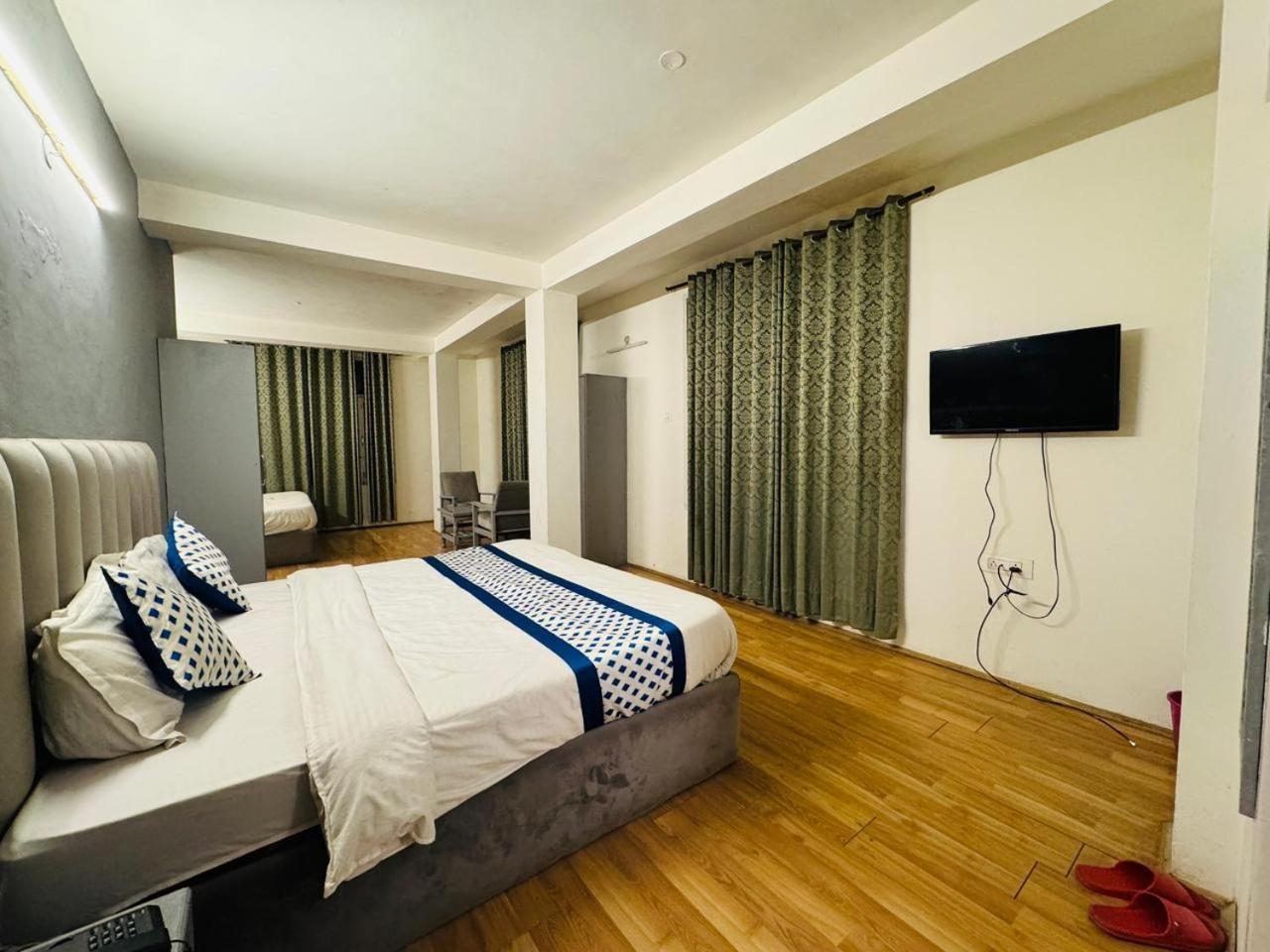 Hotel New # Link Way # Near Zing Bus Stand Manāli Exterior foto